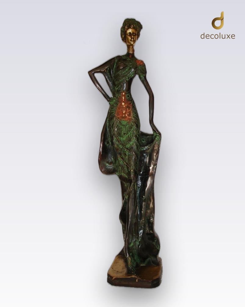 Lady in a Gown 19 - Image 1