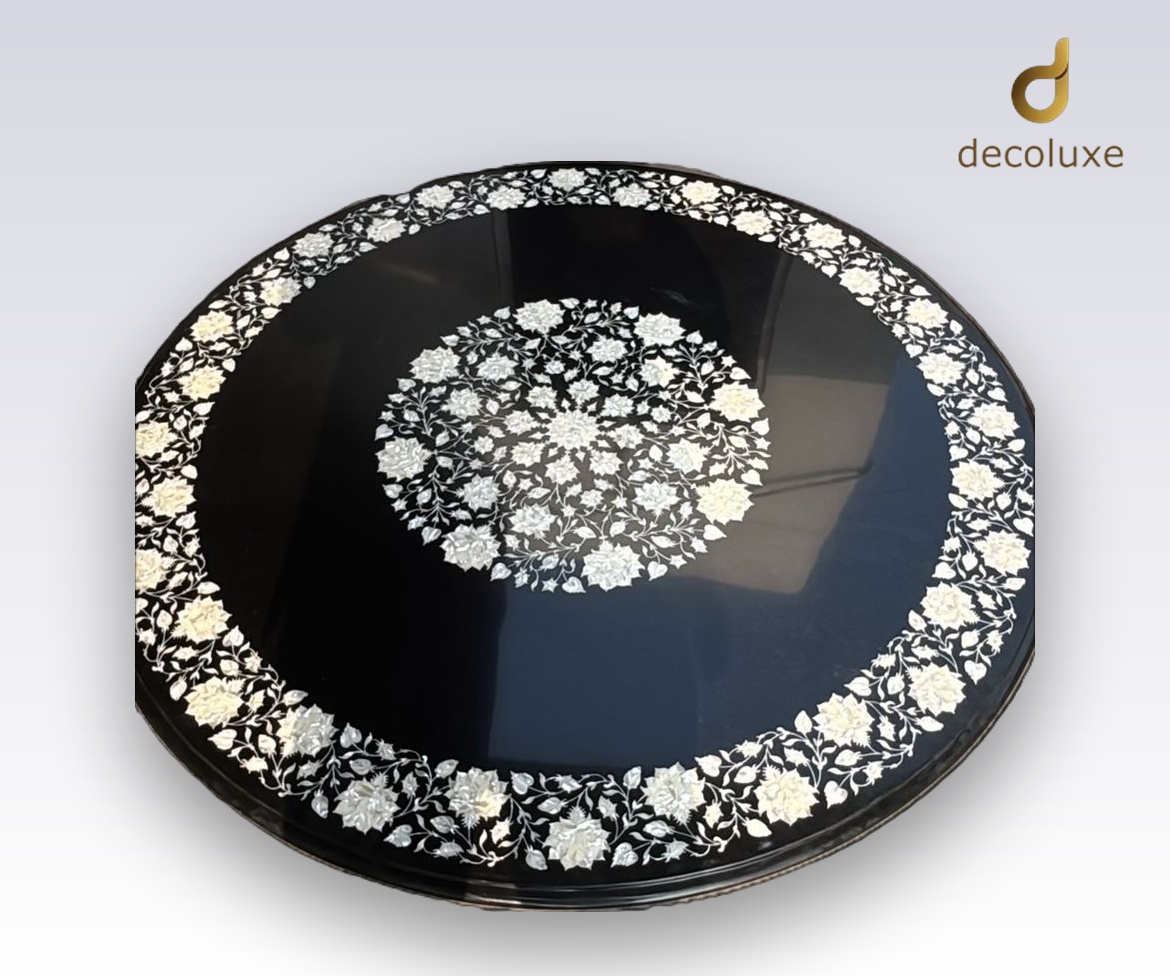 Black Circle Tabletop 48 - Image 1