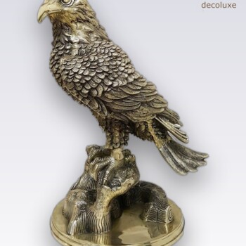 Small - Brass, 34 cm, 6.5 kg
Large - Brass, 39 cm, 9.5 kg